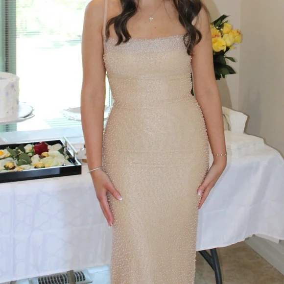 HOUSE OF CB-CALLA -Seapearl Embellished Maxi Dress - Picture 7 of 13